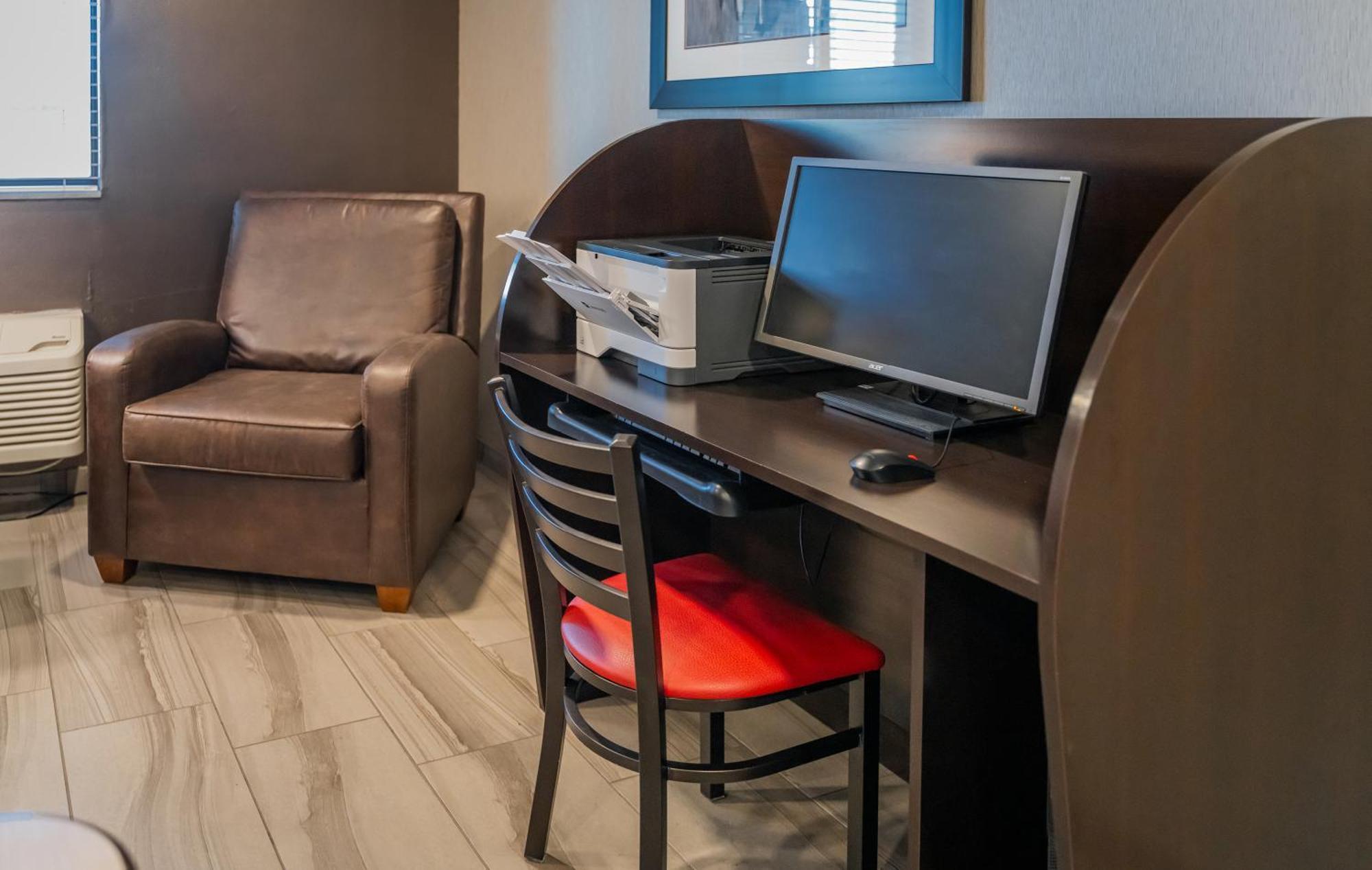 My Place Hotel-Dahlgren/King George, Va Bagian luar foto